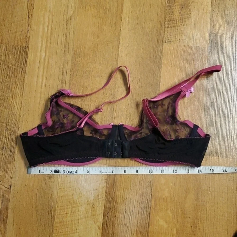Savage X Fenty Semi Sheer 3D Floral‎ Underwire Pink And Black Bra